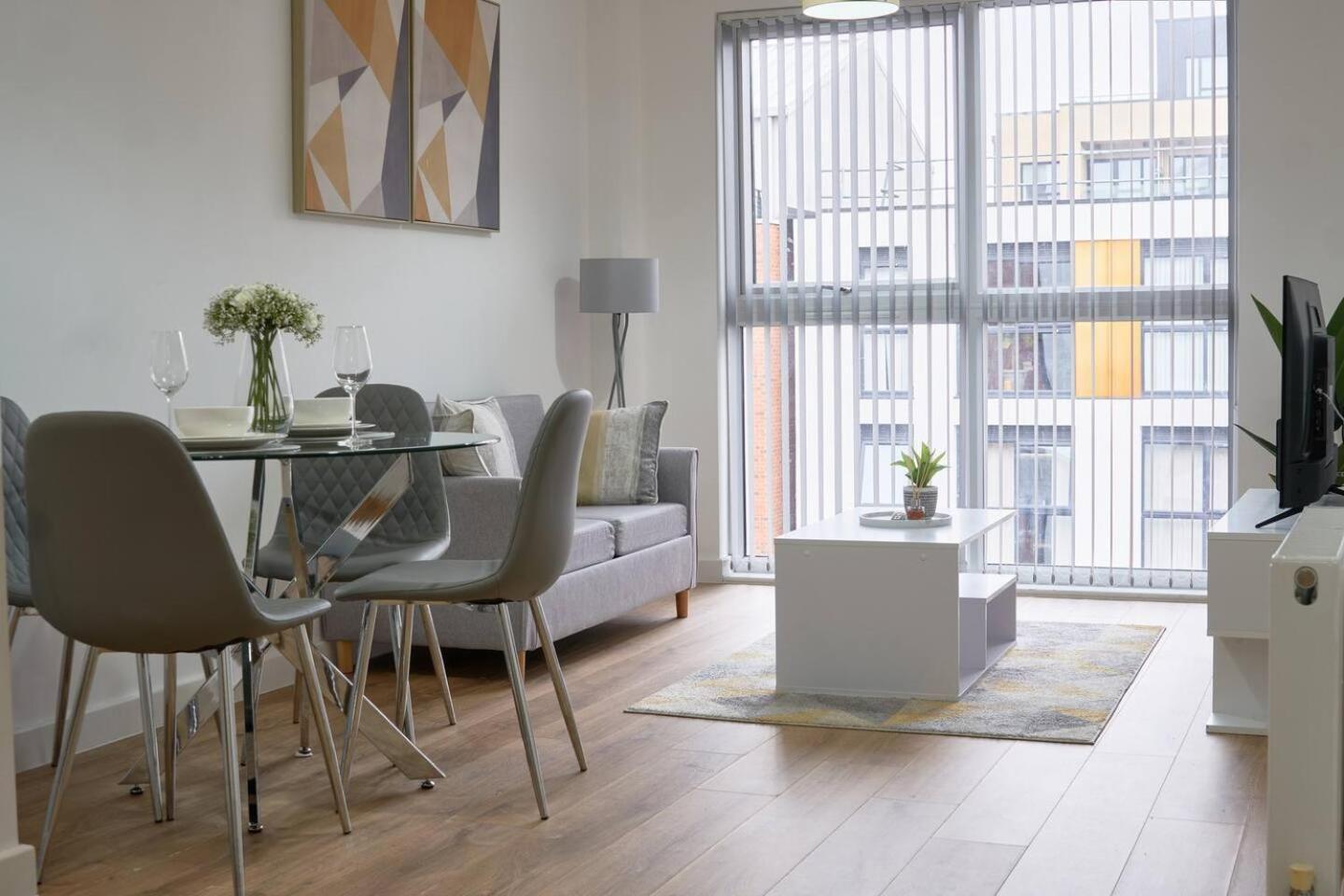 Modern Central Apartment - City Centre - Fast Wifi - Near Utilitia Arena & Icc برمنغهام المظهر الخارجي الصورة